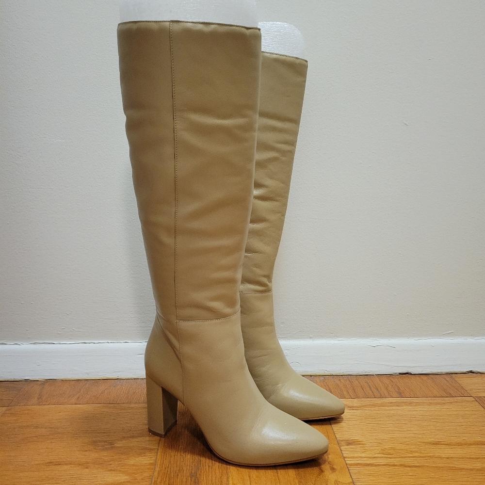 Like New Leather Heeled Knee High Boots